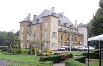 chateau Urville